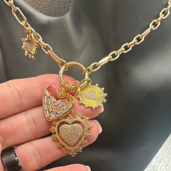 Gold Heart Charm Necklace I’ll removable charms it is one of a kind. - Picture 4 of 4